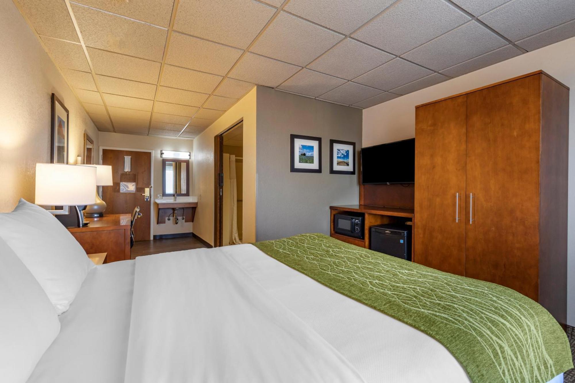 Comfort Inn & Suites Gateway To Glacier National Park Shelby Eksteriør billede