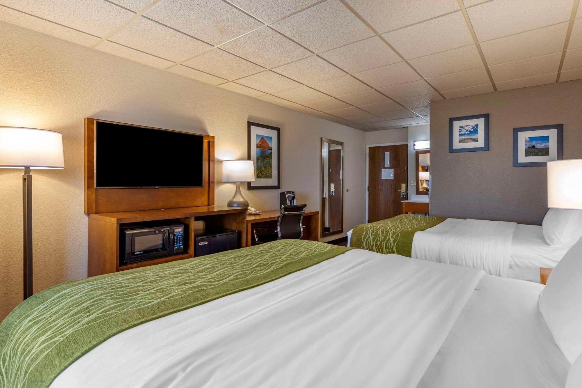 Comfort Inn & Suites Gateway To Glacier National Park Shelby Eksteriør billede