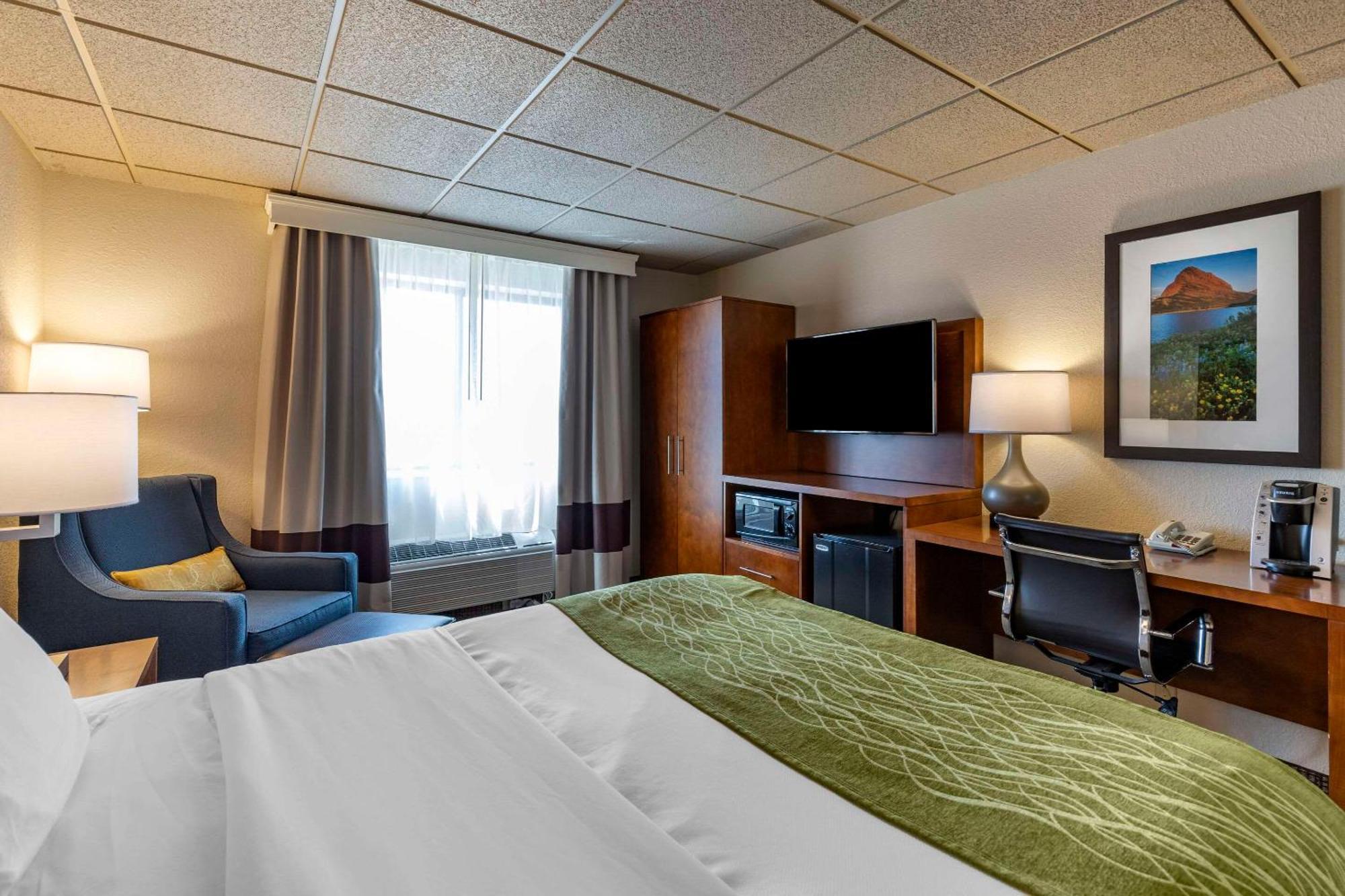 Comfort Inn & Suites Gateway To Glacier National Park Shelby Eksteriør billede